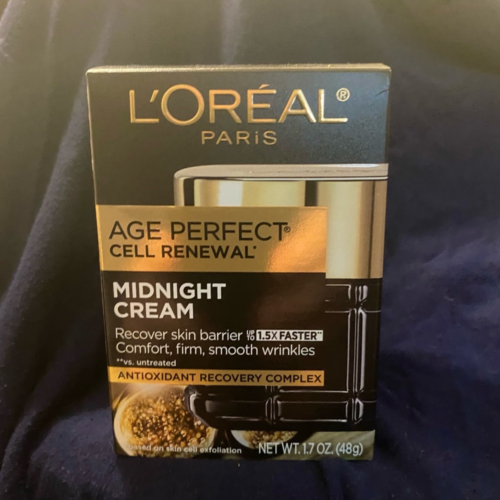 MIDNIGHT MOISTURIZING CREAM. / AGE PERFECT CELL RENEWAL